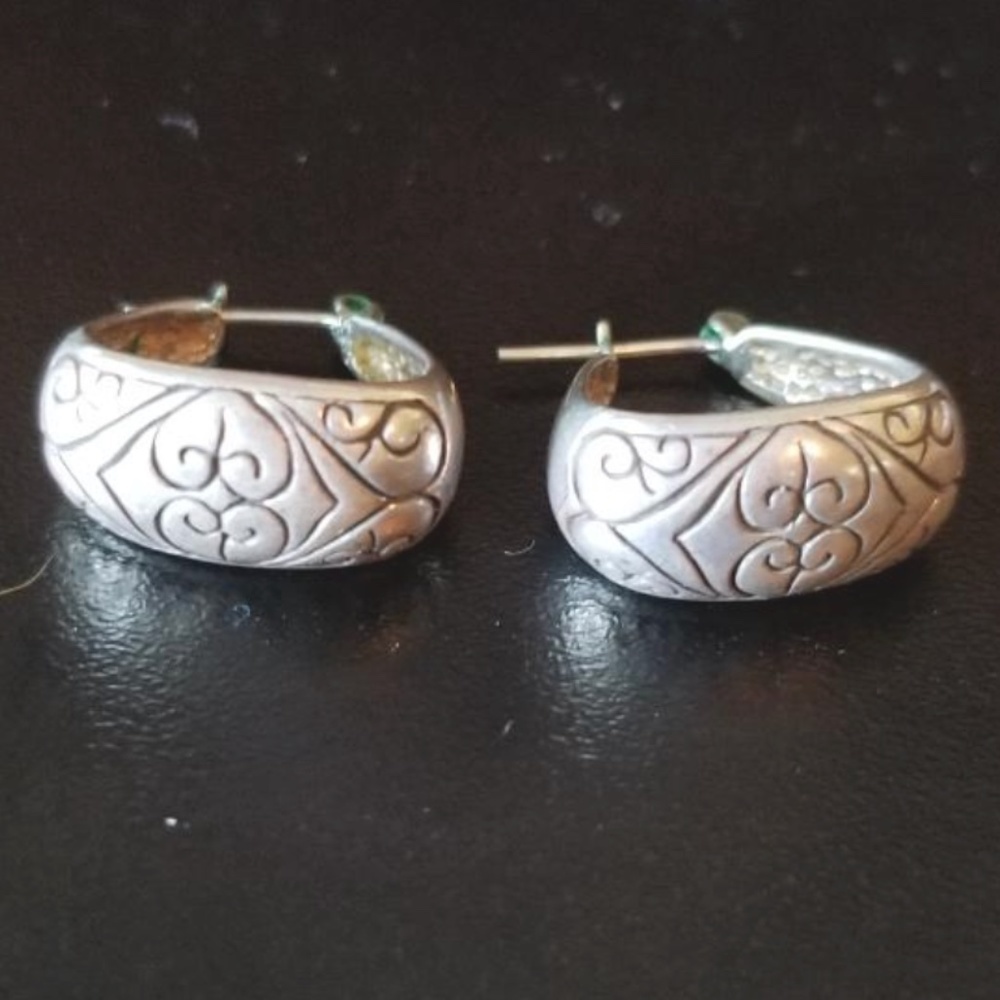 Sterling Silver engraved closed hoop earrings Med